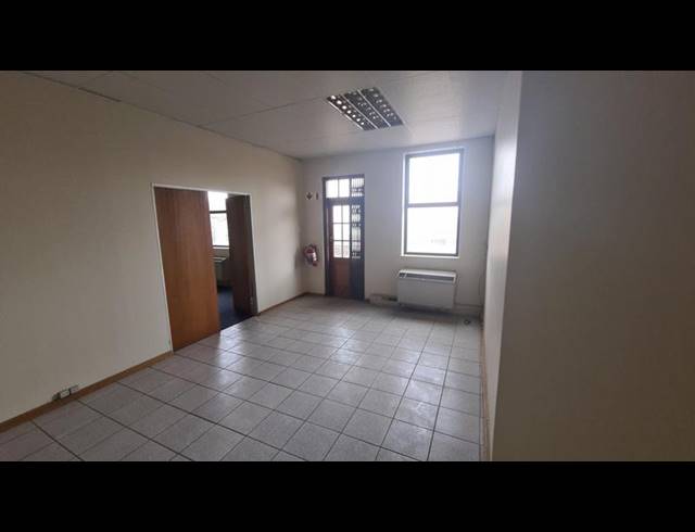 INDUSTRIAL PROPERTY TO RENT IN RANDJESPARK